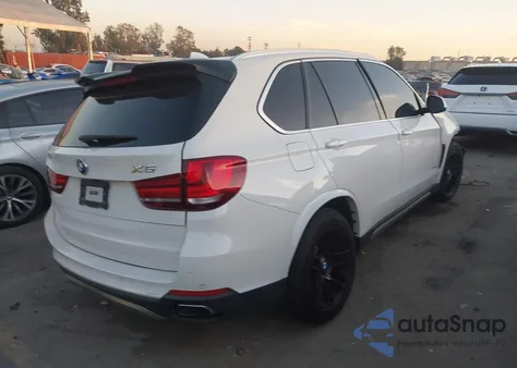 2018 BMW X5 xDrive35I z USA, uszkodzony, nr VIN 5UXKR0C54JL071173
